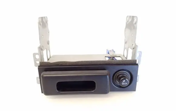 Nissan X-Trail T30 Ashtray (front) 2653