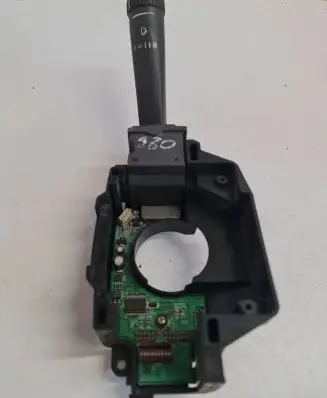 Volvo XC70 Wiper control stalk 9452394 01W05A