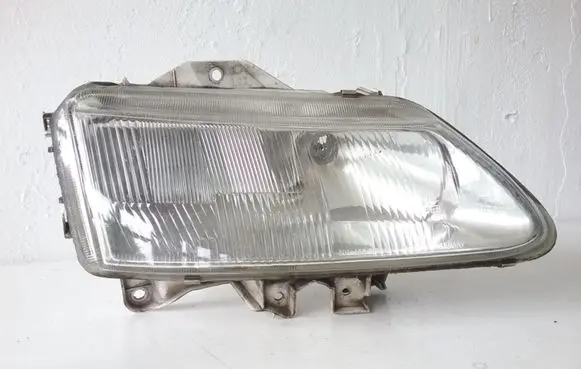 Renault Laguna I Headlight/headlamp 13996600 30114261801