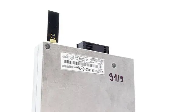 Audi A4 S4 B8 8K Bluetooth control unit module 8T0862335D 0988003390