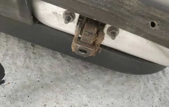 Ford Fiesta Rear door check strap stopper