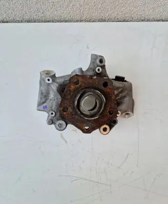 Audi Q7 4M Rear wheel hub spindle/knuckle 4M0505459D 4M0505431AJ