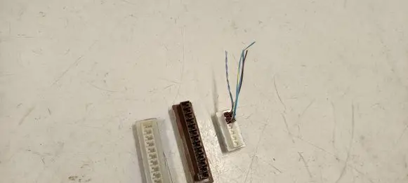 Mercedes-Benz GLE (W166 - C292) Voltage converter/converter module A0009820012 A0009820412 A0009820212