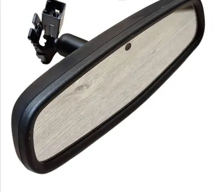 Rear view mirror (interior)