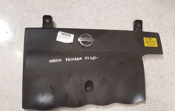 Nissan Primera Engine cover (trim)