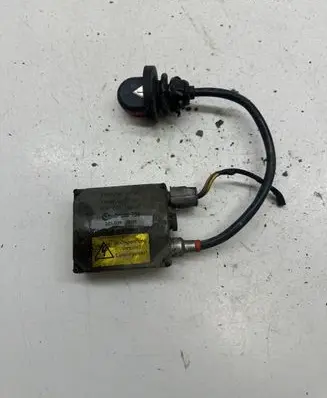 BMW X5 E53 Headlight ballast module Xenon 8386708 5DV00776041
