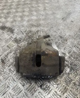 Volkswagen Jetta V Front brake caliper