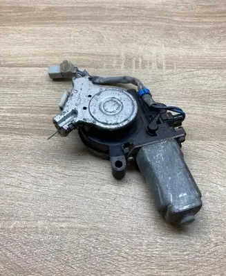 Honda CR-V Front door window regulator motor CRVWINDOWMOTOR