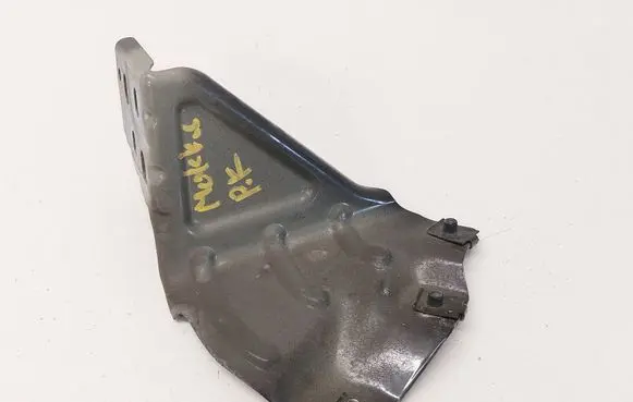 Fender mounting bracket