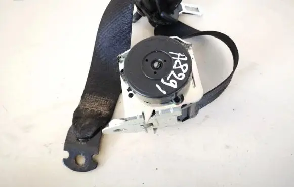 Opel Corsa D Rear seatbelt 13251319
