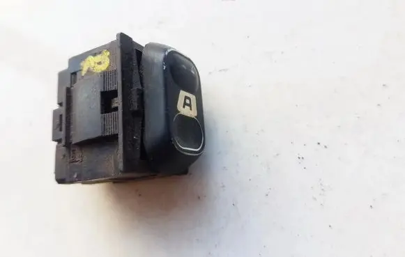Peugeot Partner Electric window control switch