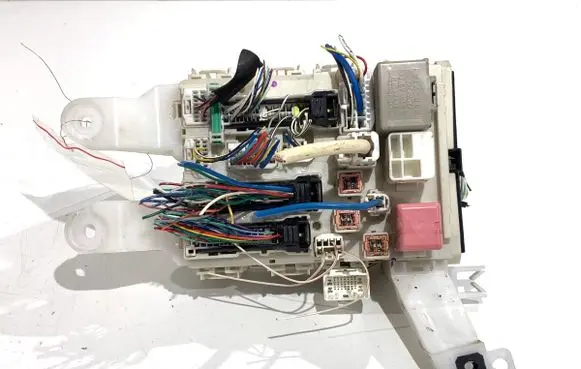 Toyota Auris 150 Other control units/modules 8273012220