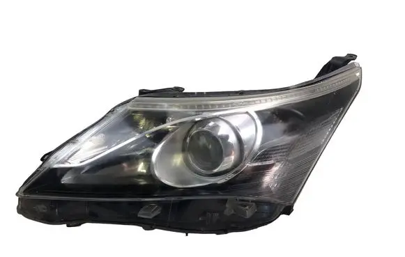 Toyota Avensis T270 Headlight/headlamp 1010017685