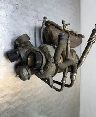 Mercedes-Benz C W205 Turbo A2740903580