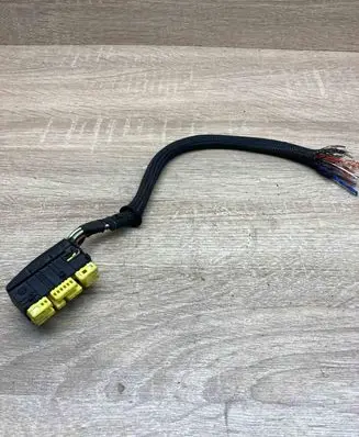 BMW 5 F10 F11 Plug wire 8369719