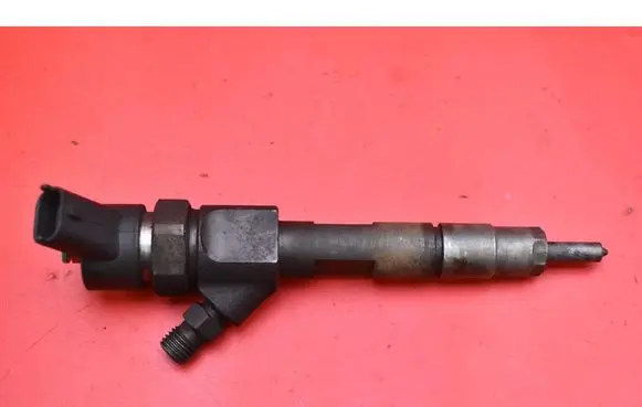 Renault Laguna II Fuel injector 7700111014