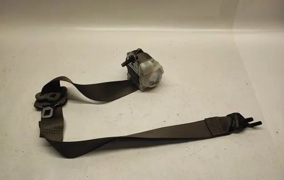 Ford F150 Rear seatbelt FL3B16611B68AH3DY5