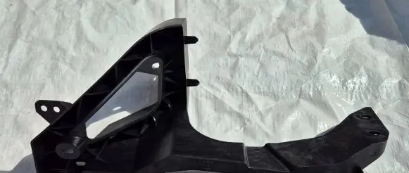 Tesla Model S Headlight/headlamp mounting bracket 164351400B