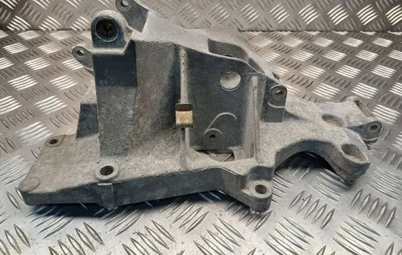 Audi A4 S4 B6 8E 8H Generator/alternator bracket 038903143M