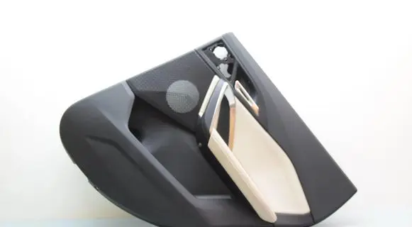 BMW X1 U11 Rear door card panel trim F015123 F015125