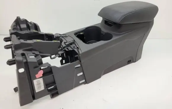 Ford Focus Center console