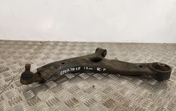 KIA Sportage Front lower control arm/wishbone