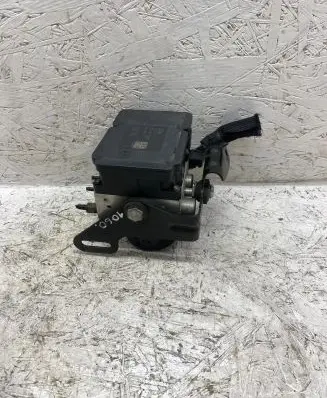 Jeep Grand Cherokee (WK) ABS Pump 00003306C000 P52124456AA
