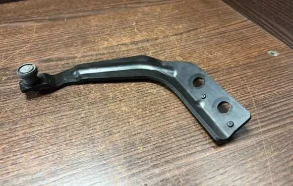 Toyota Proace Sliding door upper roller guide/hinge 9823714480