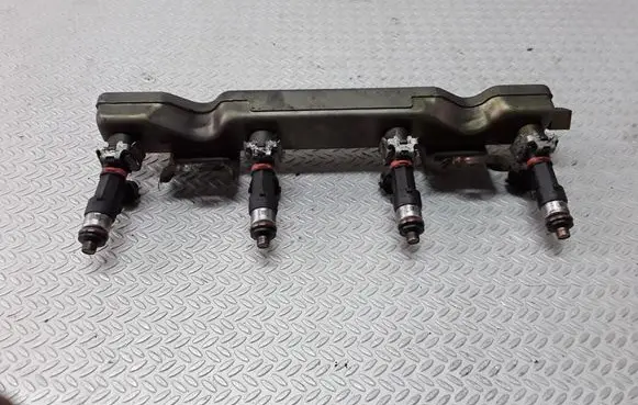 Nissan Note (E11) Fuel main line pipe 16600AX200 0280158013