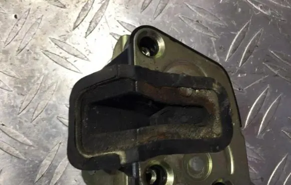 KIA Carnival Rear door lock