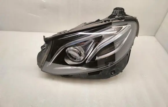 Mercedes-Benz E W213 Headlight/headlamp