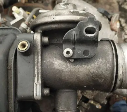 BMW X5 E53 Throttle valve