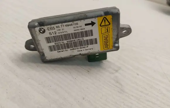 BMW 7 E65 E66 Airbag deployment crash/impact sensor 6946105 5WK43504 308848105013