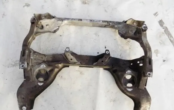 BMW 1 E81 E87 Front subframe