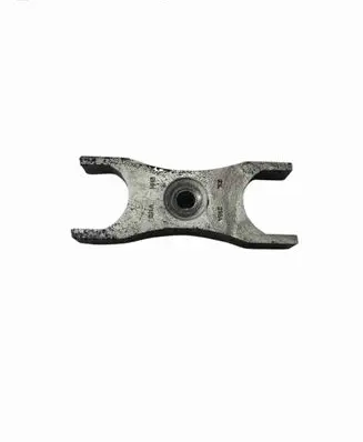 Volkswagen PASSAT B7 Fuel Injector clamp holder 03L216A