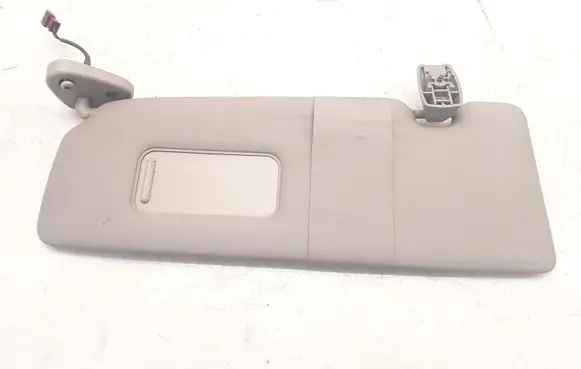 BMW 1 E81 E87 Sun visor 71205679 7120567