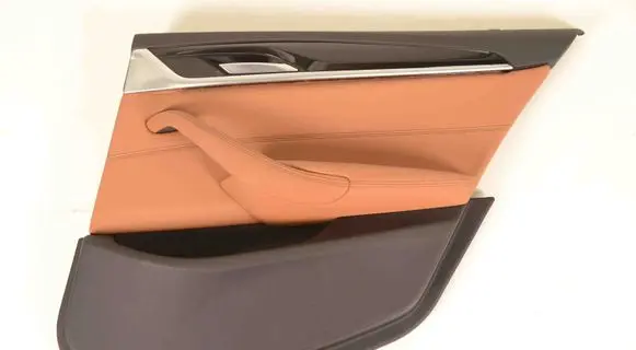 BMW 5 G30 G31 Rear door card panel trim