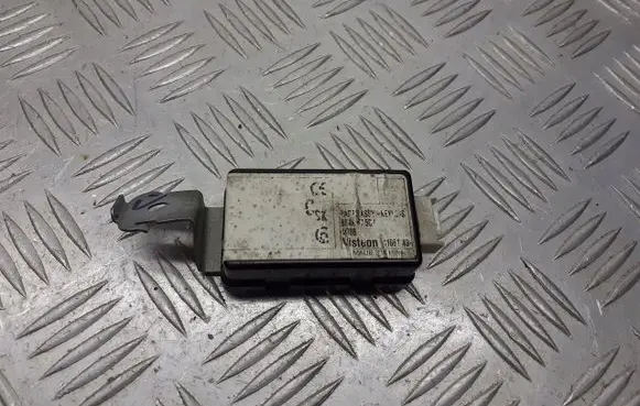 Mazda 3 I Door central lock control unit/module BF4K675D1