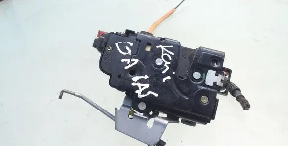 Audi A4 S4 B6 8E 8H Rear door lock 8E0839015C