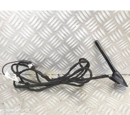 Ford Fiesta Radio antenna AV1T18828AA 28141212A