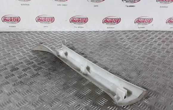 Audi Q5 SQ5 (A) pillar trim 8R0867234C