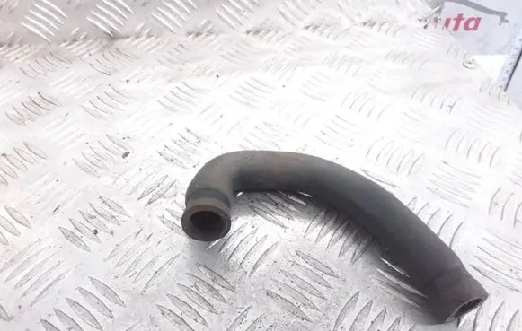 Mercedes-Benz Sprinter W901 W902 W903 W904 Engine coolant pipe/hose 9018322623