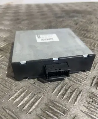 BMW 1 E81 E87 Other control units/modules 9127088 0105018114 8ES00947920