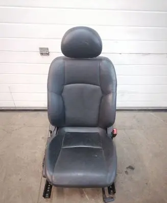 Mercedes-Benz C W203 Front passenger seat 