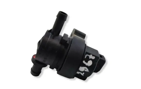 Mercedes-Benz S W221 Vacuum valve 0004703593