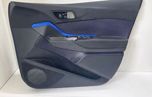 Toyota C-HR I Front door card panel trim 67611X1B24