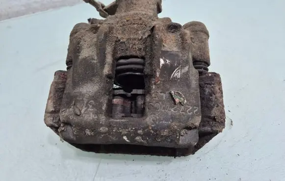 Iveco Daily 3rd gen Rear brake caliper 