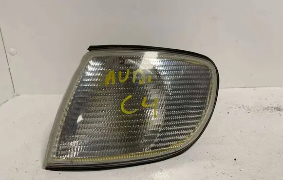 Audi A6 S6 C4 4A Front indicator light 084411512LF
