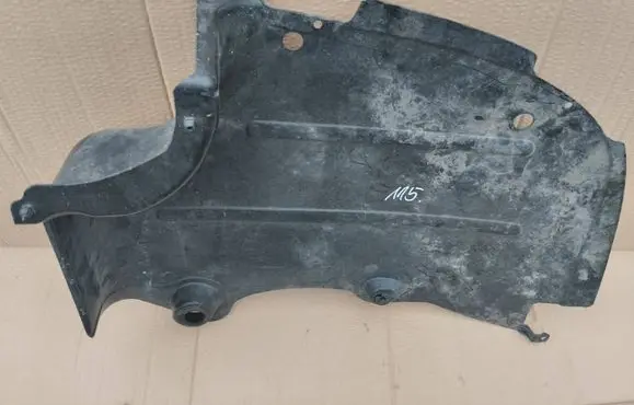 Audi A4 S4 B7 8E 8H Engine splash shield/under tray 8E0825219E