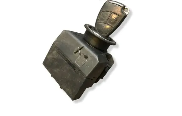 Mercedes-Benz E W211 Ignition lock 2115452308 33002213